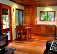 Waterfall Hideout-Rainforest Cabin for Couples - Accommodation Kalgoorlie