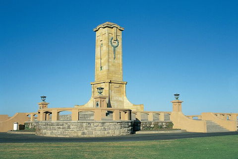 Full-Day Penguin Island & Fremantle Town - Accommodation Kalgoorlie 3