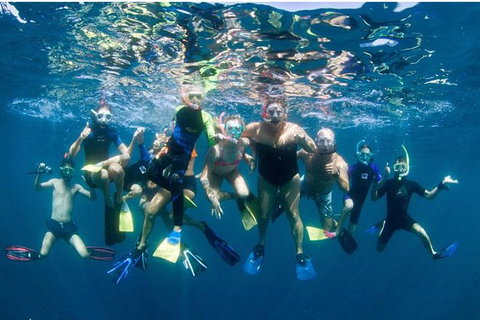 VIP Luxury Chartered Escapes, Exploring The Reef At Your Own Pace - Accommodation Kalgoorlie 1