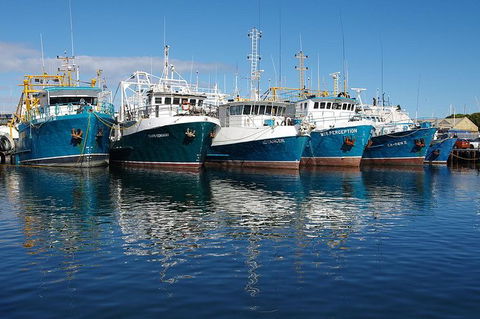 Half-Day Perth Mint Live Gold Pour & Historic Fremantle Tour - Accommodation Kalgoorlie 1