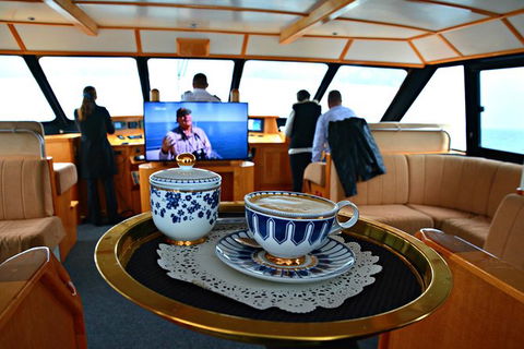 Whale-Watching Tour From Augusta Or Perth With Optional Captain\'s Lounge Upgrade - Accommodation Kalgoorlie 3