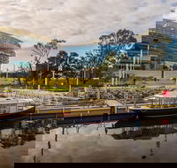 Swan River Cruise and Optus Stadium Guided Tour - Accommodation Kalgoorlie