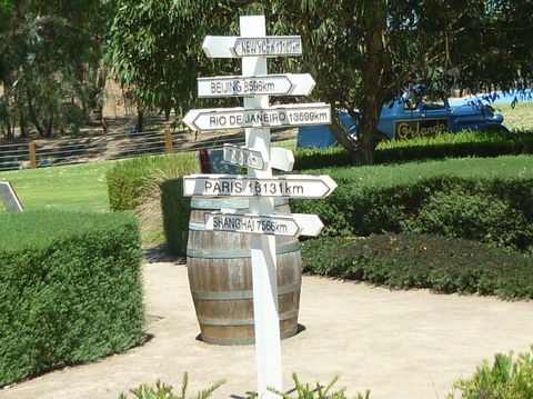 Adelaide Super Saver: Adelaide City Sightseeing Tour Plus Barossa Valley And Hahndorf Tour - Accommodation Kalgoorlie 4