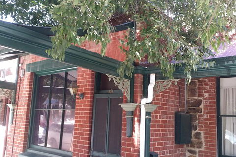 Adelaide Walking Tour: East End Escapade - Accommodation Kalgoorlie 3