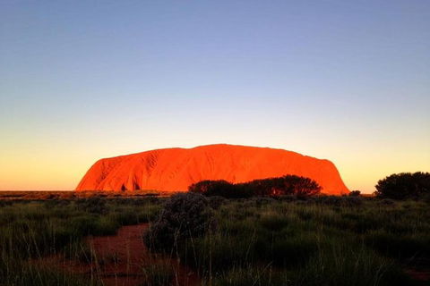 Small Group Uluru Sunset Viewing Tour - Accommodation Kalgoorlie 0