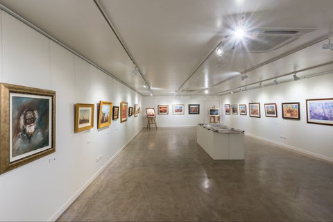Grassland Art Gallery - Accommodation Kalgoorlie 1