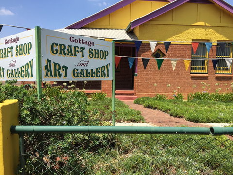 Dubbo Arts And Craft Society - Accommodation Kalgoorlie 0