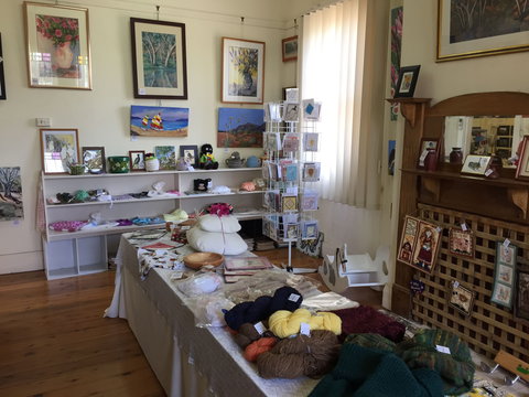 Dubbo Arts And Craft Society - Accommodation Kalgoorlie 2