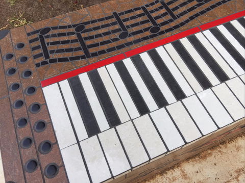 Piano Park Bench, Moonta - Accommodation Kalgoorlie 2