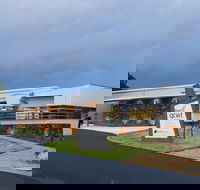 Varias Restaurant and Function Centre at the Queensland College of Wine Tourism - Accommodation Kalgoorlie