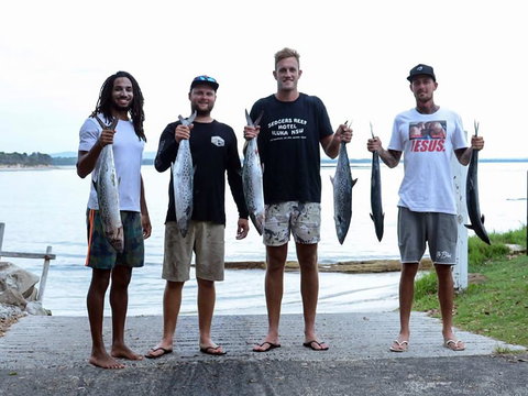 Iluka Bait And Tackle - Accommodation Kalgoorlie 2