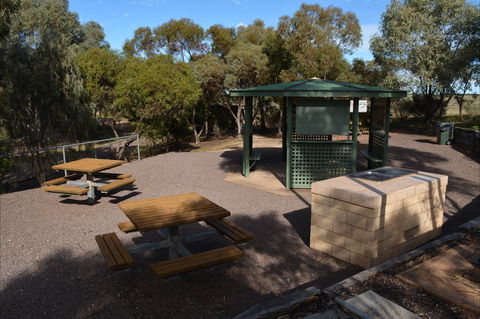 Yeldulknie Weir & Reservoir - Accommodation Kalgoorlie 2