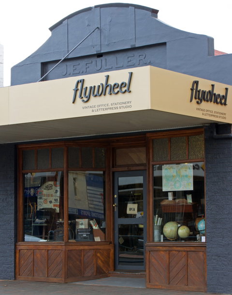 Flywheel - Accommodation Kalgoorlie 0