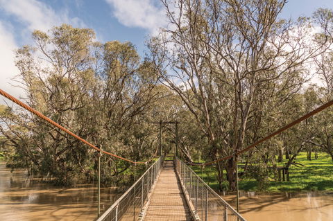 Lachlan River Swing Bridge - Accommodation Kalgoorlie 0