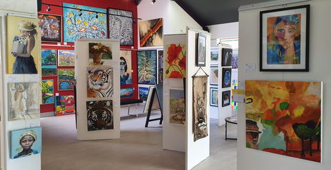 The Royal Queensland Art Society Inc. - Accommodation Kalgoorlie 1