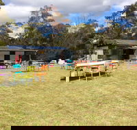 Cerisebrook Orchard and Family Golf - Accommodation Kalgoorlie