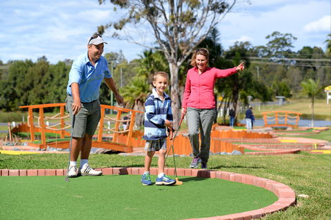 Port Macquarie Driving Range And Mini Golf - Accommodation Kalgoorlie 0