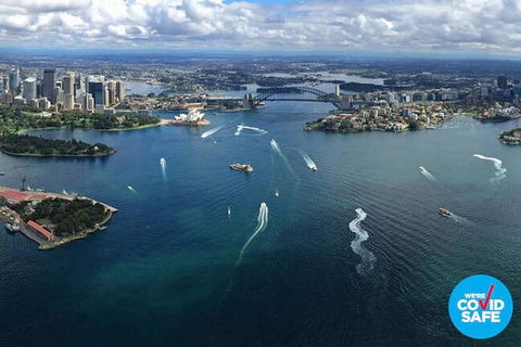 Private Helicopter Flight Over Sydney & Beaches For 2 Or 3 People - 30 Minutes - Accommodation Kalgoorlie 4