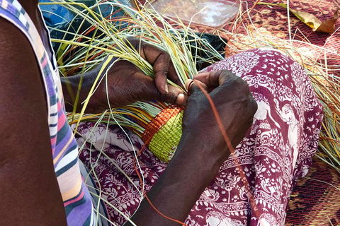 Gay-Wu Woman\'s 5 Day Yolngu Homeland Tour - Accommodation Kalgoorlie 3