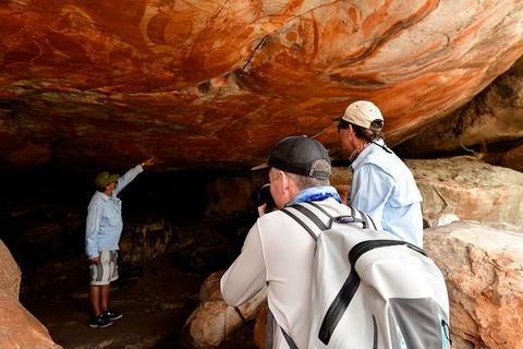 Groote Eylandt Tour: Hanging Rock Cave Paintings - Accommodation Kalgoorlie 2