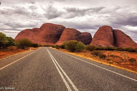 5-Hour Kata Tjuta Sunrise Tour From Ayers Rock With Breakfast - Accommodation Kalgoorlie 4