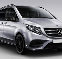 Gold Coast Airport Transfers  Gold Coast City to Airport OOL in Luxury Van