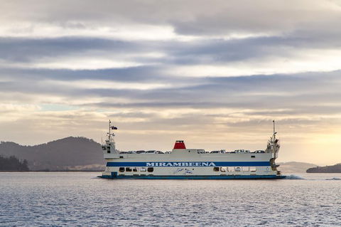 Bruny Island Day Tour, Includes Lunch And Exclusive Lighthouse Tour - Accommodation Kalgoorlie 9