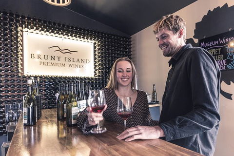 Bruny Island Overnight Explorer And Boutique Accommodation For Two - Accommodation Kalgoorlie 0