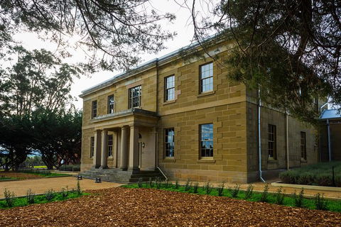 Distillery Tour And Guided Tasting - Accommodation Kalgoorlie 3