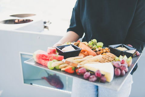 Deep-to-Dish: Tasmanian Seafood Experience - Morning Tour - Accommodation Kalgoorlie 12