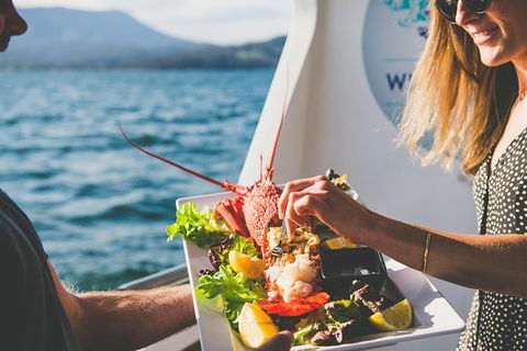 Deep-to-Dish: Tasmanian Seafood Experience - Morning Tour - Accommodation Kalgoorlie 13