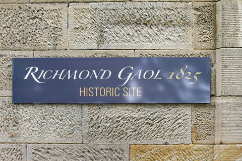 Cruise Ship Special From Hobart: Richmond Shuttle - Accommodation Kalgoorlie 0