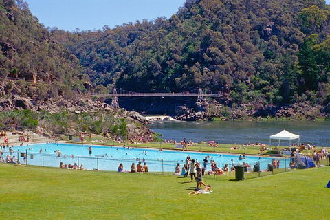 5 Day 4 Night Guided Tasmania Tour - Accommodation Kalgoorlie 2