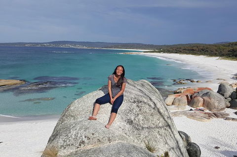 2-Day Tas East Coast Escape Tour Including Bay Of Fires, Wineglass Bay & Devils - Accommodation Kalgoorlie 0