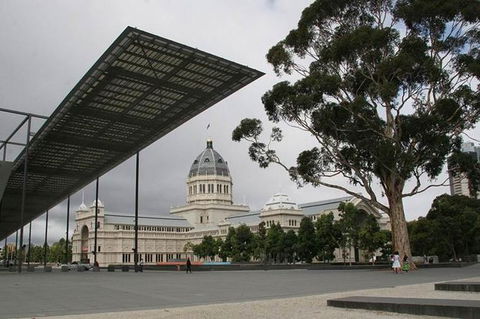 Melbourne Combo: Half-Day Sightseeing Tour And Great Ocean Road Day Trip - Accommodation Kalgoorlie 3