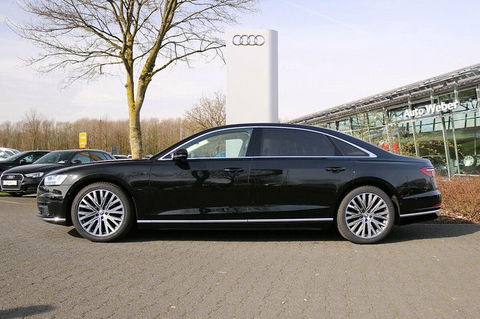 Audi A8 Chauffeur Car Melbourne Airport To CBD - Accommodation Kalgoorlie 0