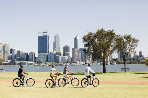 Perth Bike Tour - Majestic Foreshores And East Perth - Accommodation Kalgoorlie 0