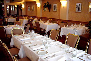 Lucattini's Restaurant - Accommodation Kalgoorlie 0