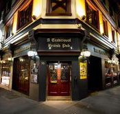 The Elephant  Wheelbarrow - Accommodation Kalgoorlie