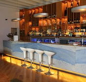 Pontoon Bar - Accommodation Kalgoorlie