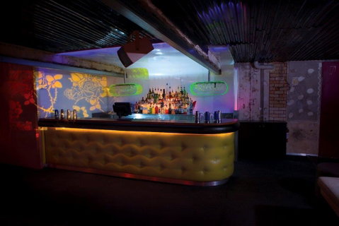 Elsewhere Bar - Accommodation Kalgoorlie 2