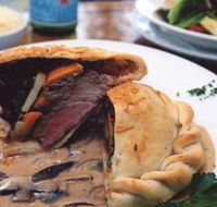 Augello's - Accommodation Kalgoorlie