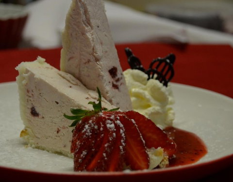 Des Alpes Swiss Restaurant - Accommodation Kalgoorlie 1