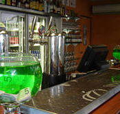 The Tap On Mitchell - home of the Fishbowl Cocktail - Accommodation Kalgoorlie