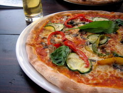 Amorosa - Accommodation Kalgoorlie 2