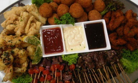 CASA Lounge Bar & Restaurant - Accommodation Kalgoorlie 2