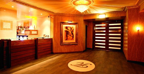 Hollywood Showgirls - Accommodation Kalgoorlie 3
