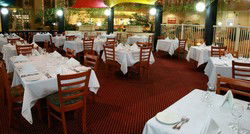 Alexanders Restaurant - Lord Forrest Hotel - Accommodation Kalgoorlie 3
