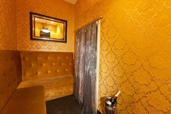 The Moon Boutique Bar Lounge - Accommodation Kalgoorlie 3