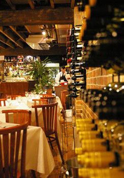 Alfredo's - Accommodation Kalgoorlie 3